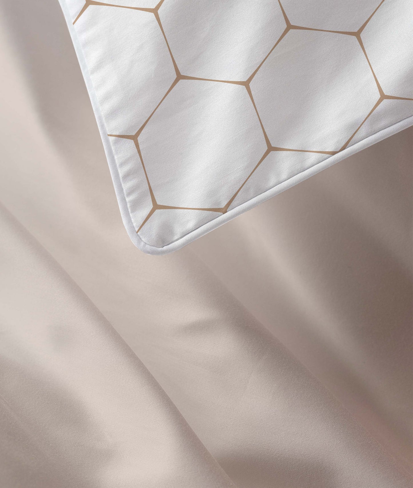 طقم سرير بحجاب قرص العسل