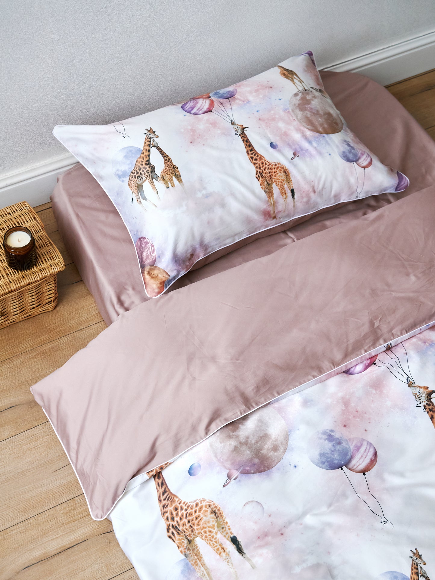 Celestial giraffes blush Bed set