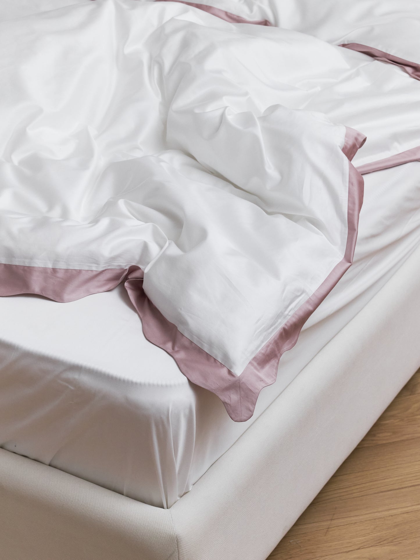 Rose dawn Bed set