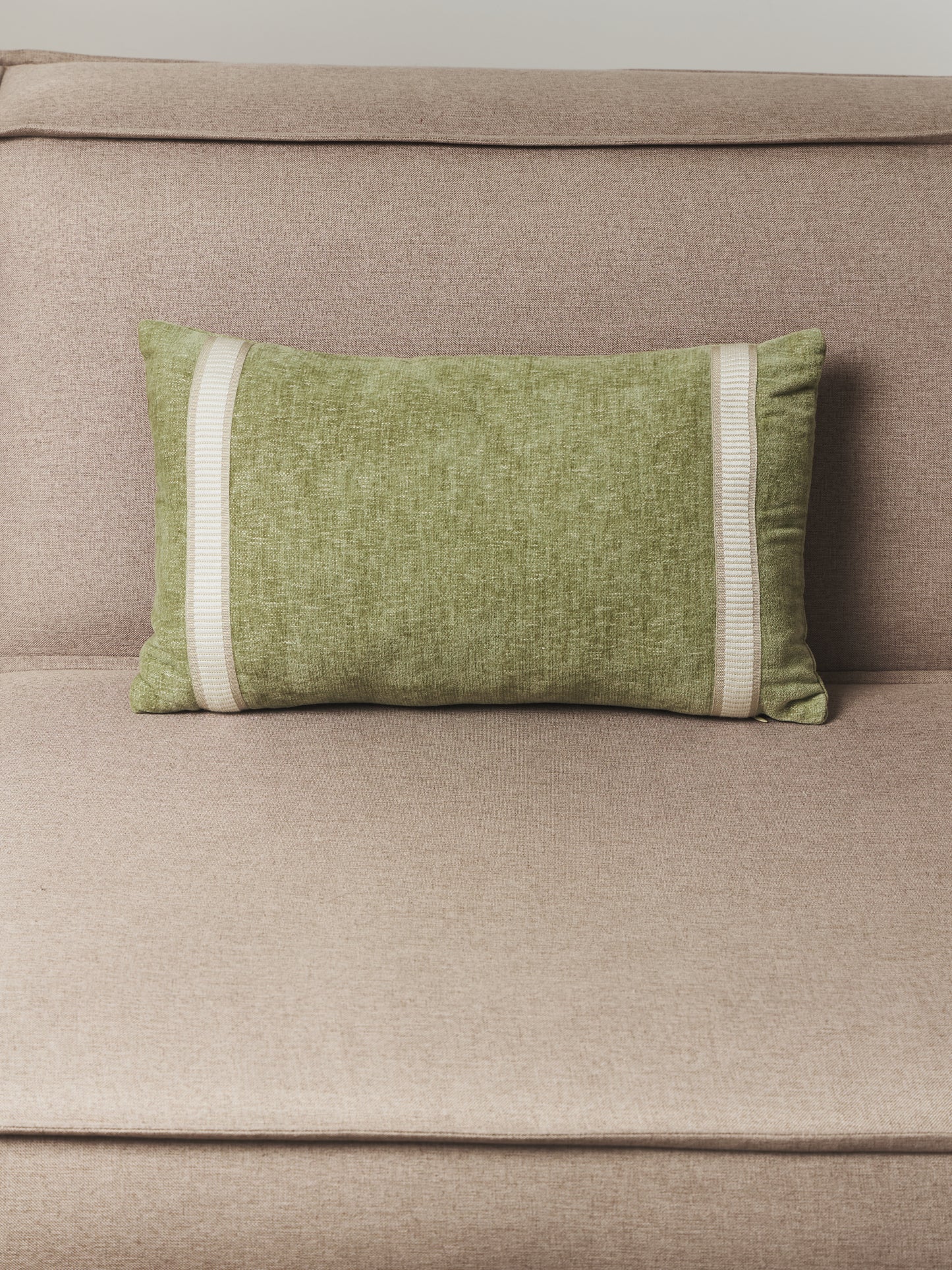 Soft meadow Decorative cushion