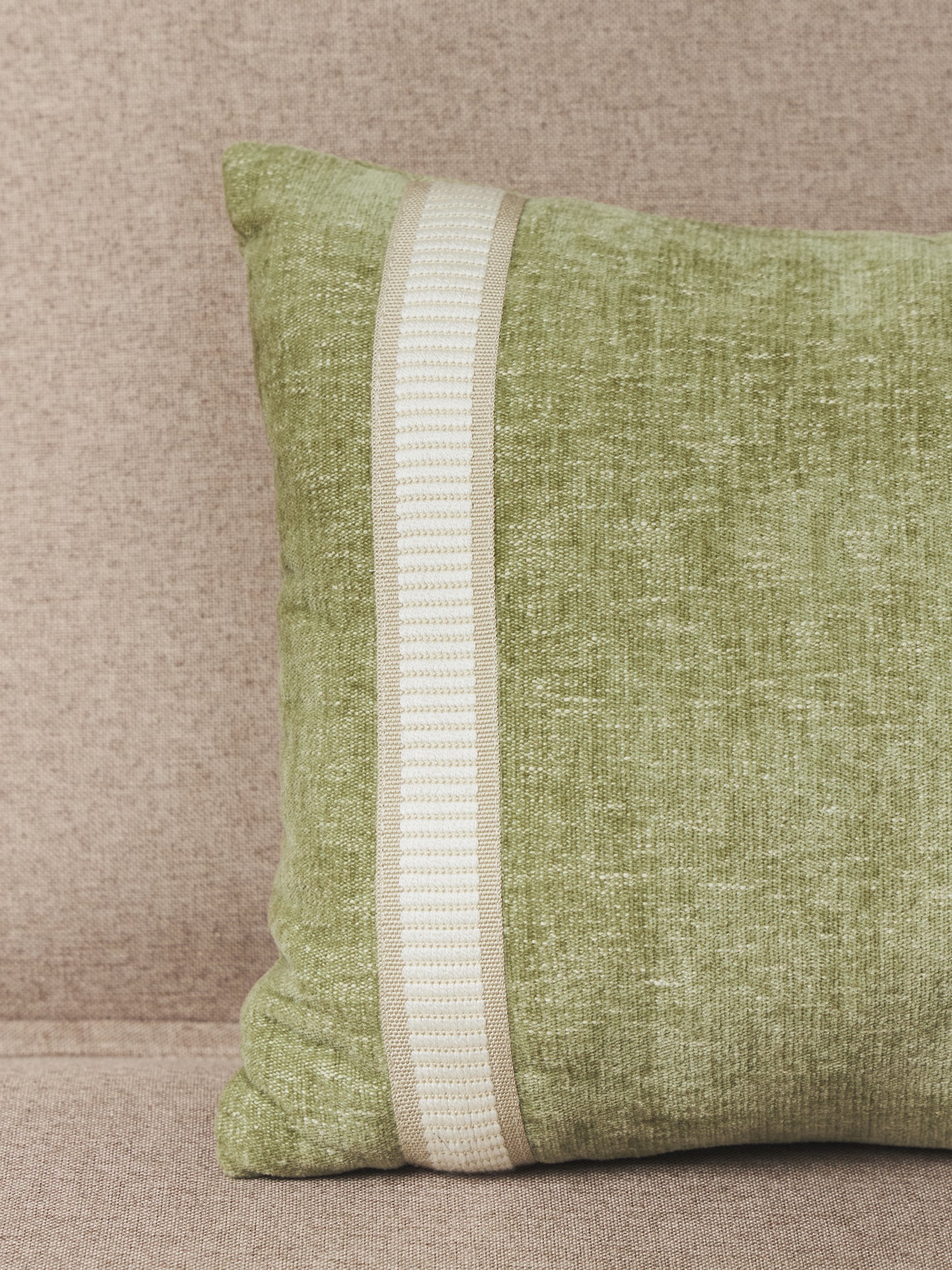 Soft meadow Decorative cushion