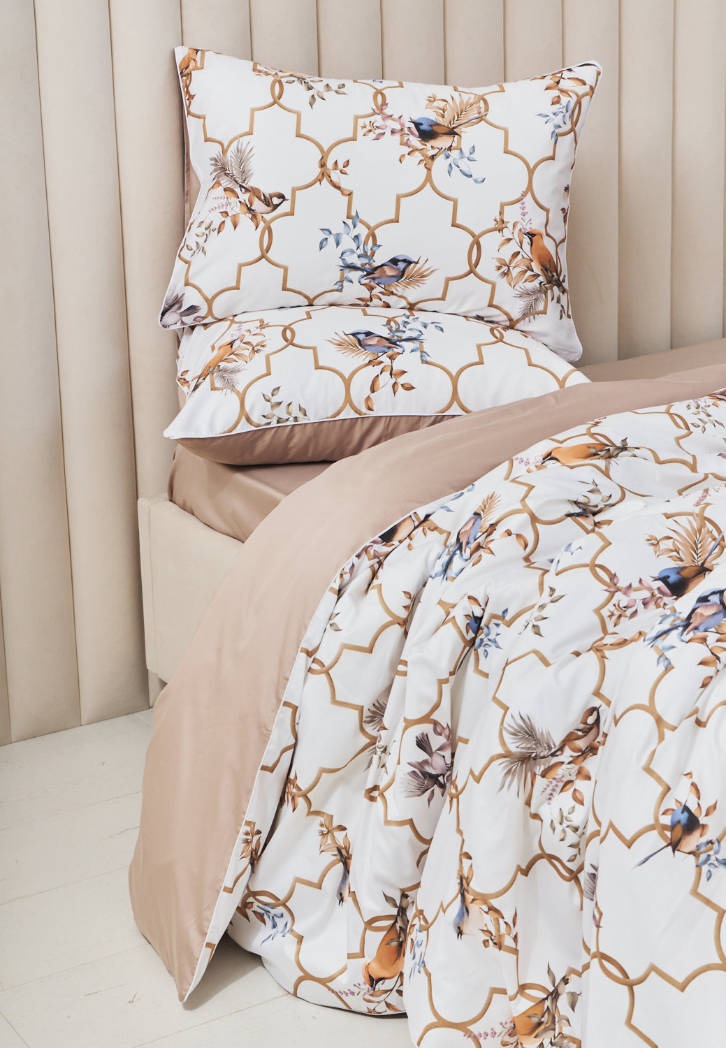 Andalusian song Bed set