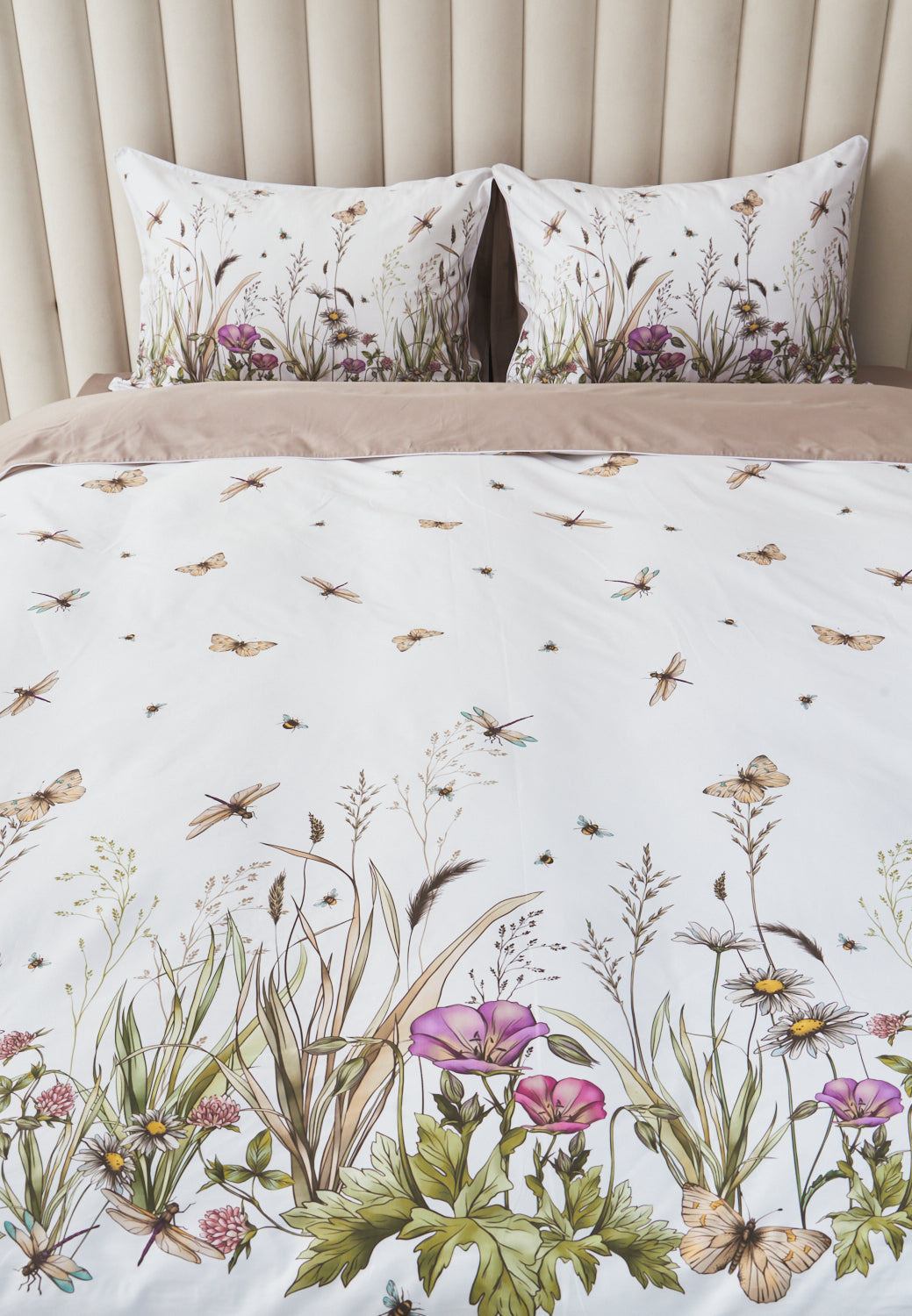 Garden at dusk Bed set
