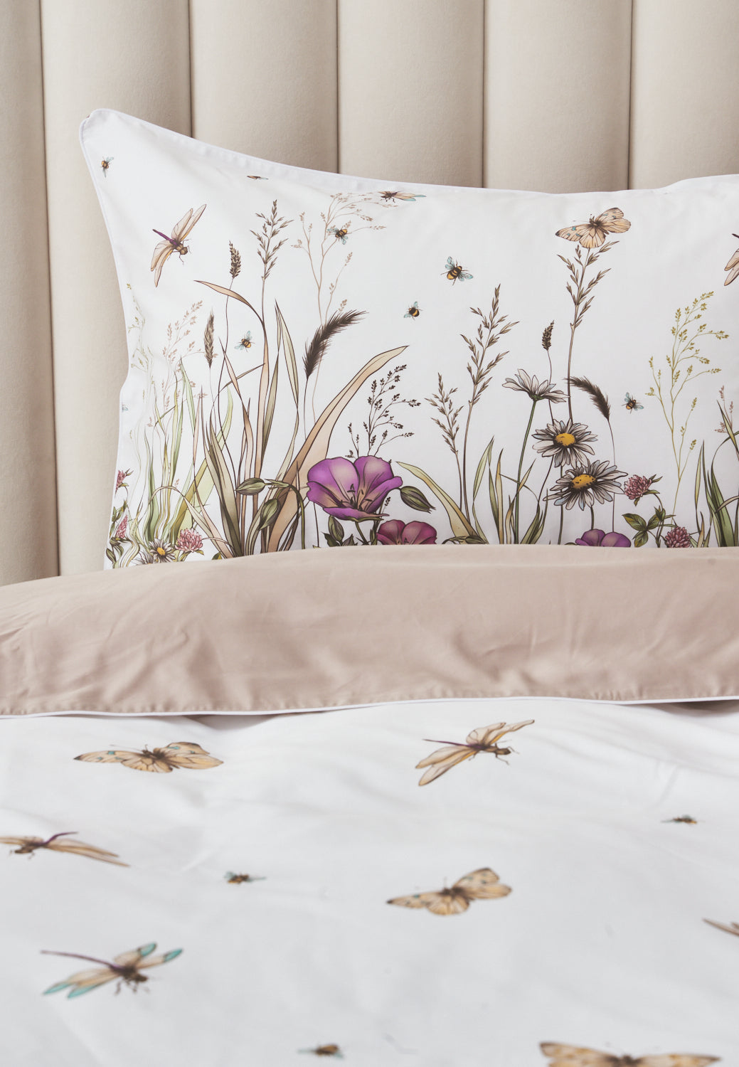 Garden at dusk Bed set