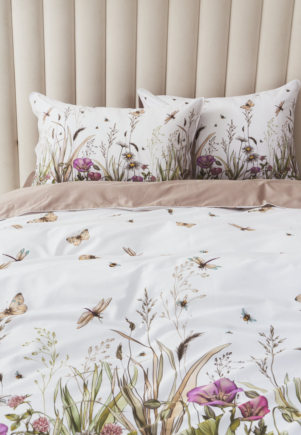 Garden at dusk Bed set