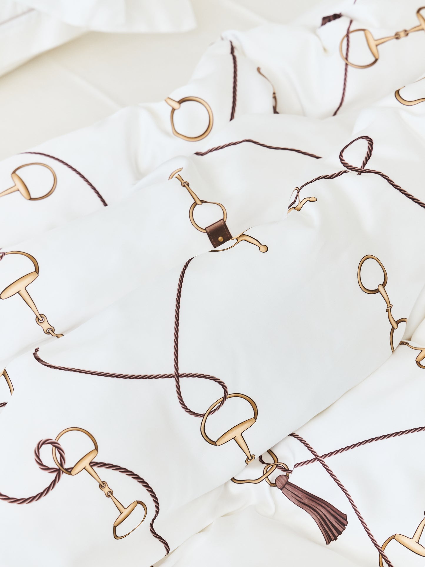 Sultan's thread Bed set