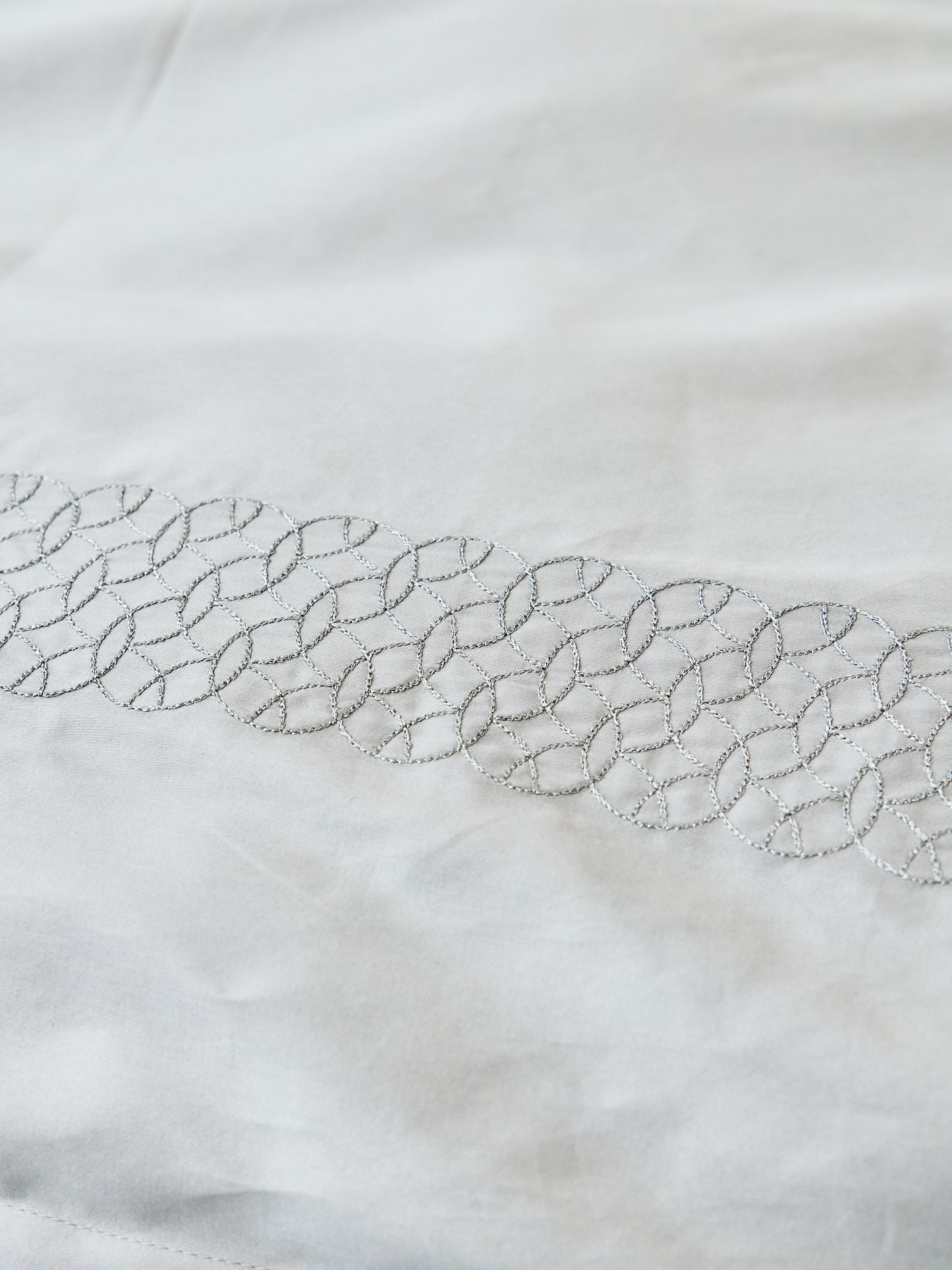 Carved light Bed set