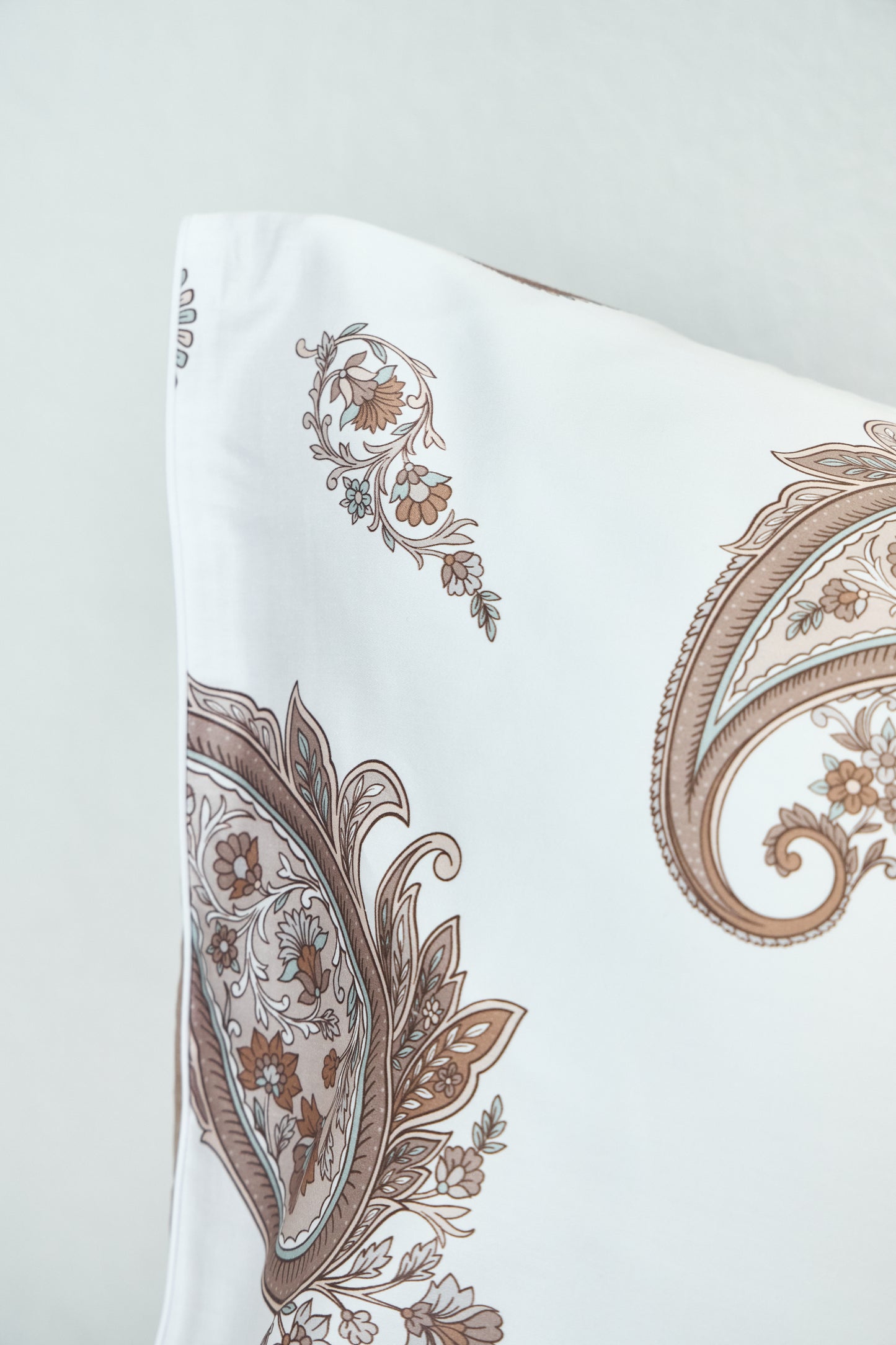 Tales of Persia Bed set