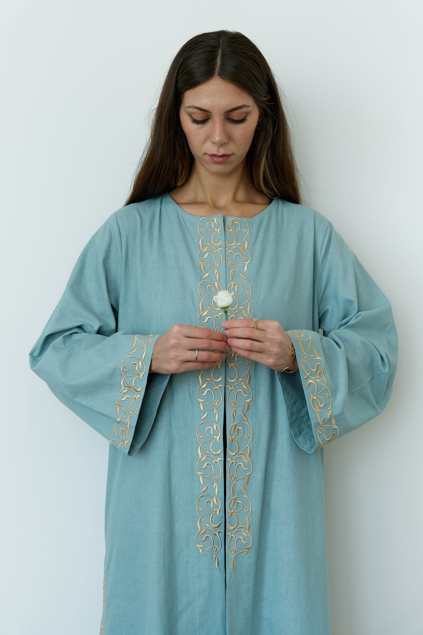 Golden script Open abaya