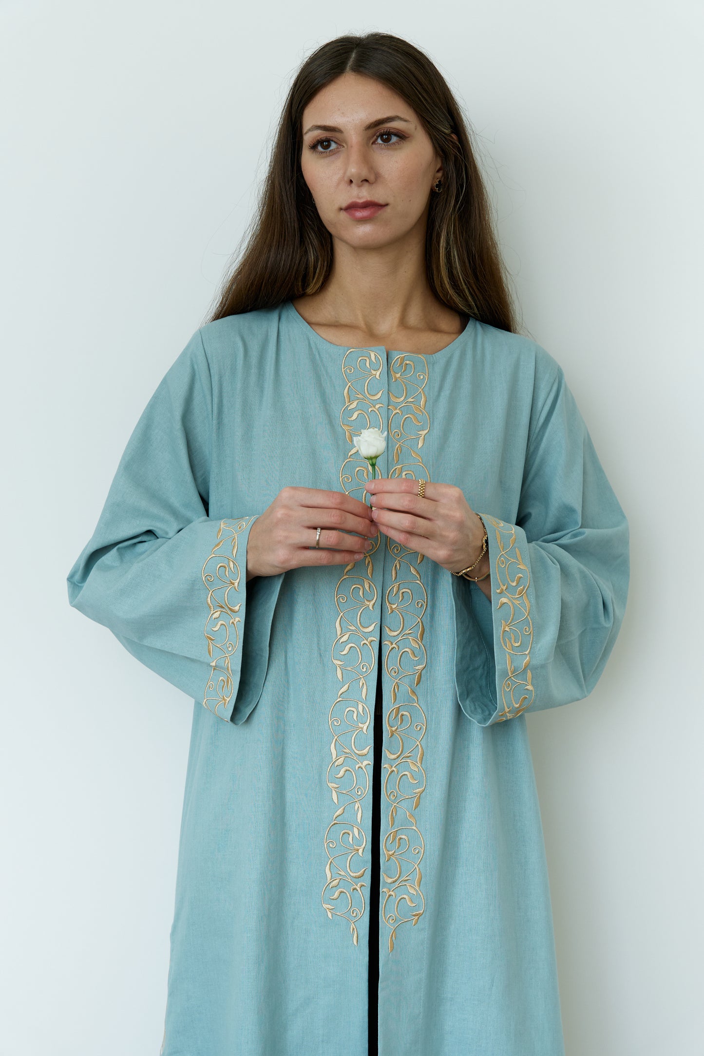Golden script Open abaya