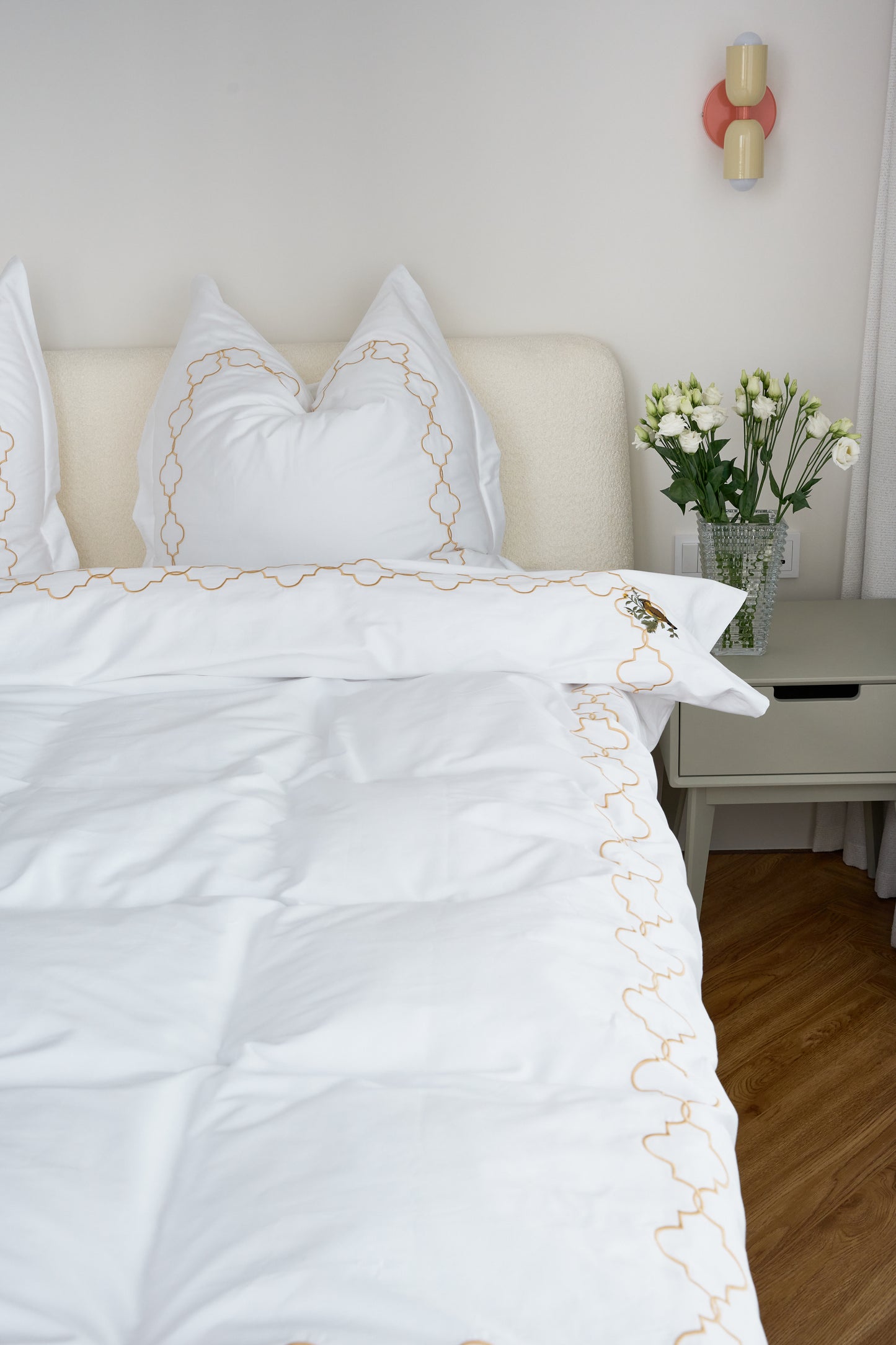 Zahra song Bed set