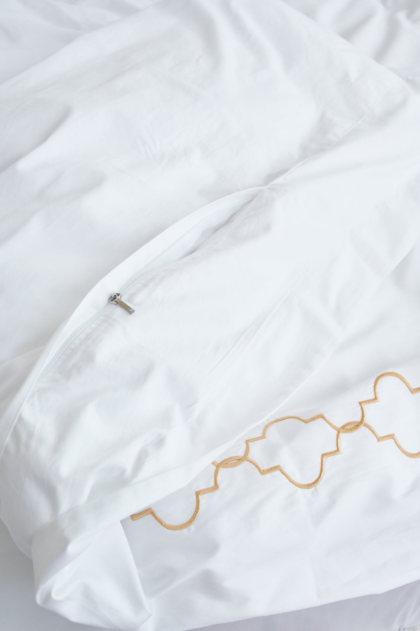 Zahra song Bed set
