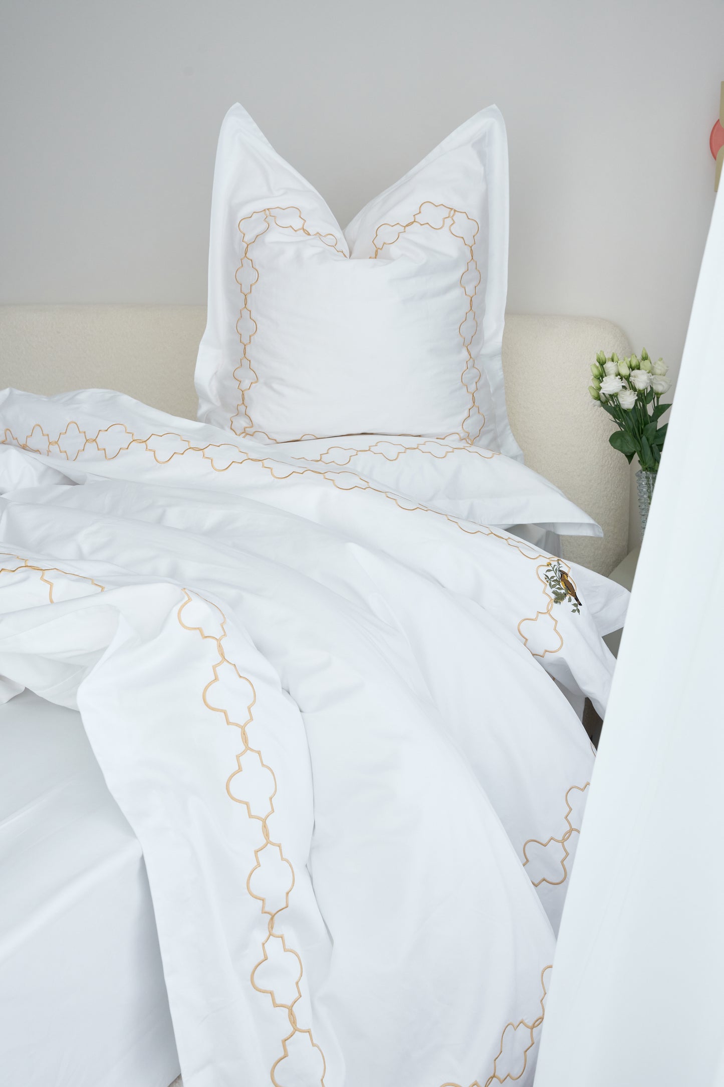Zahra song Bed set
