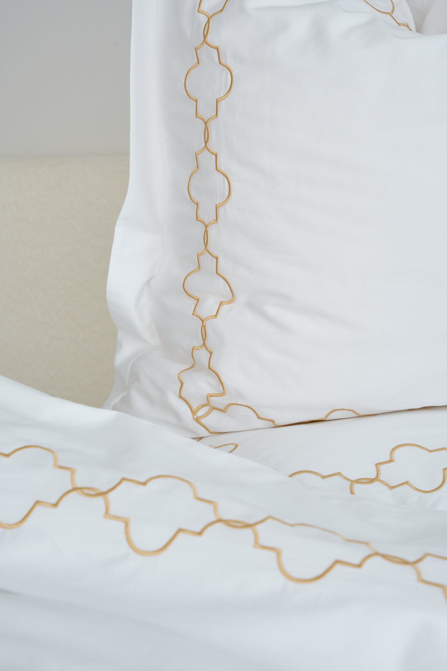 Zahra song Bed set