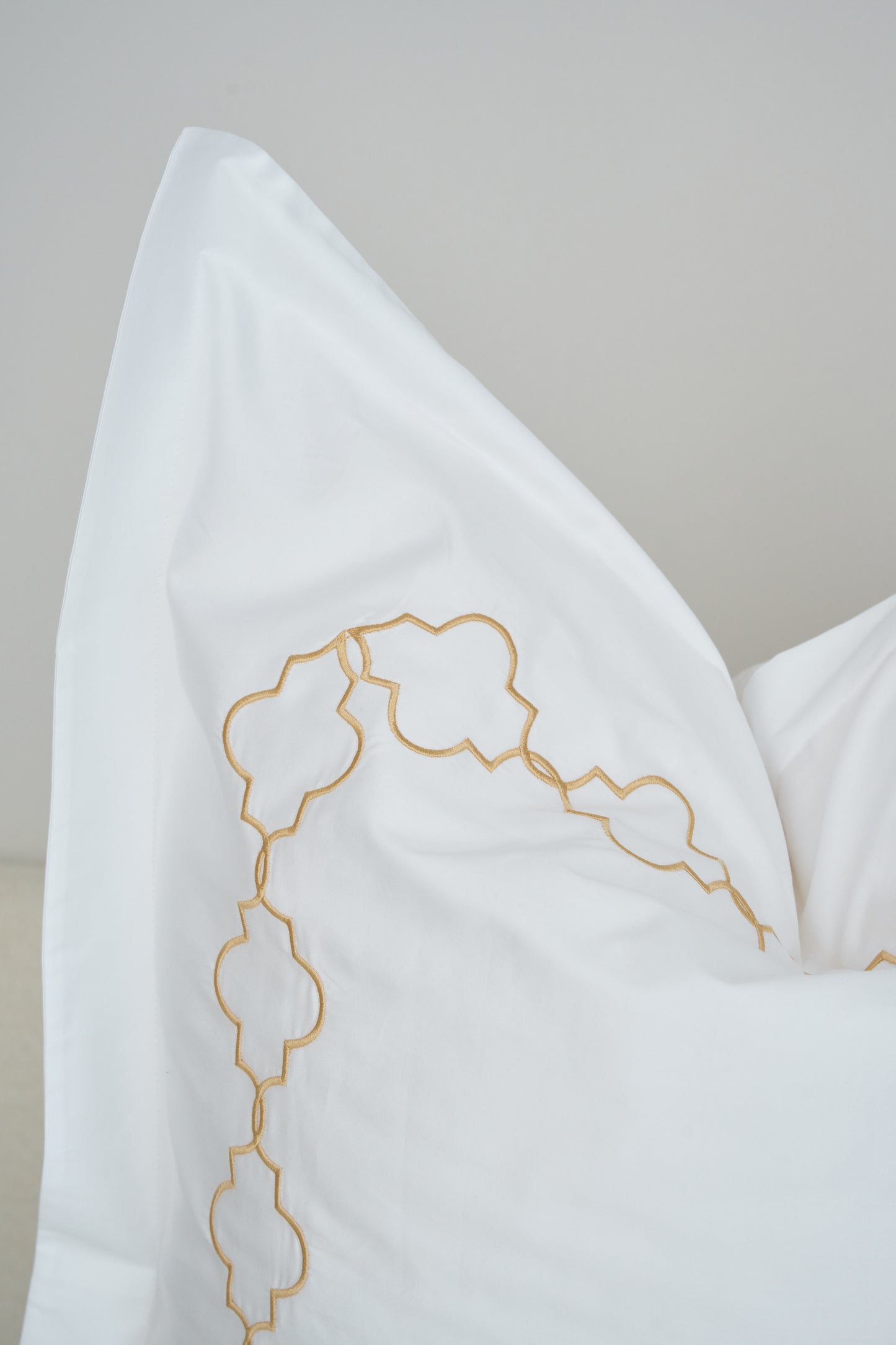 Zahra song Bed set