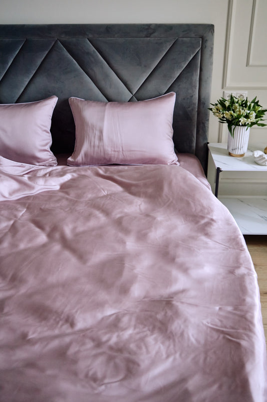 Blush veil Bed set