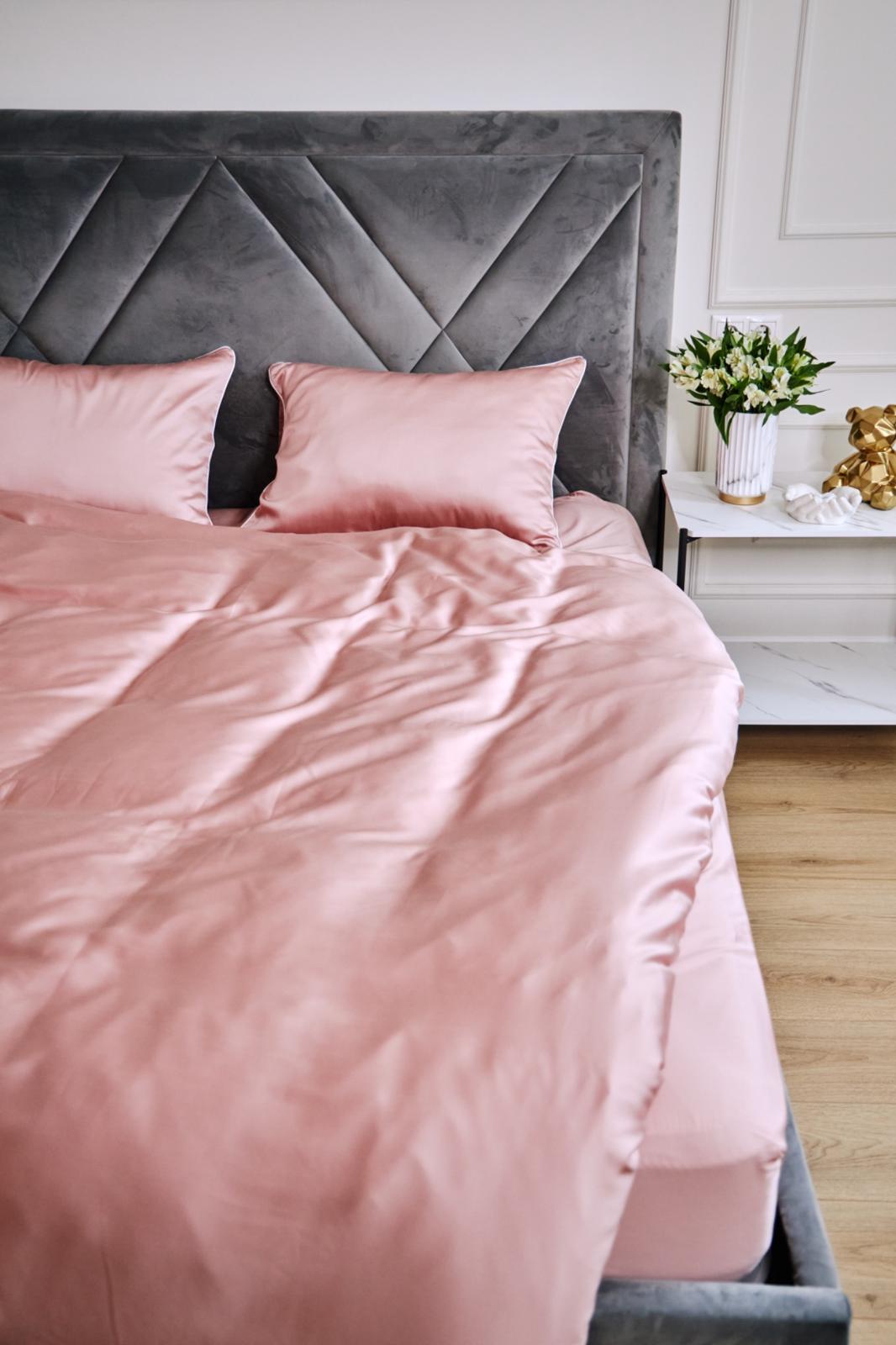 Golden peach Bed set