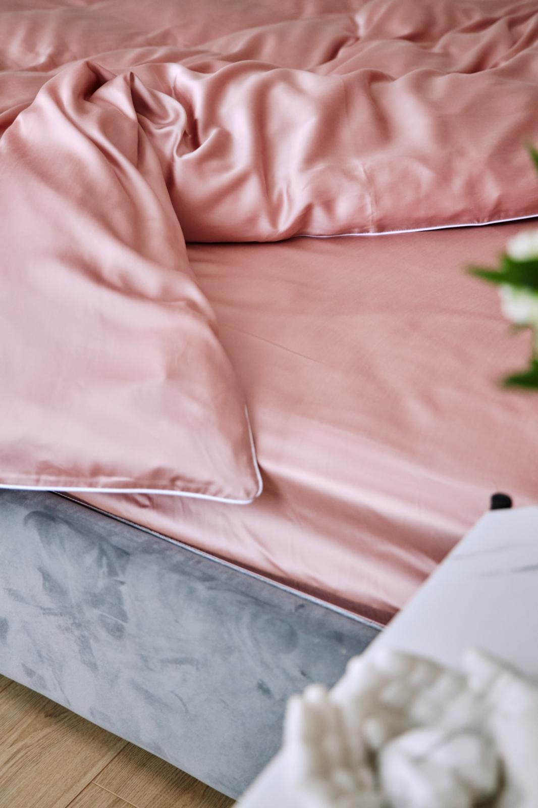 Golden peach Bed set