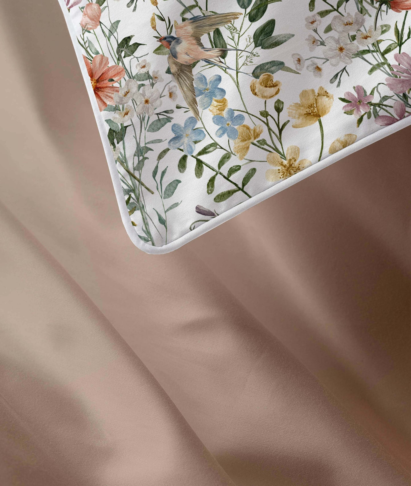 Birdsong bloom Bed set