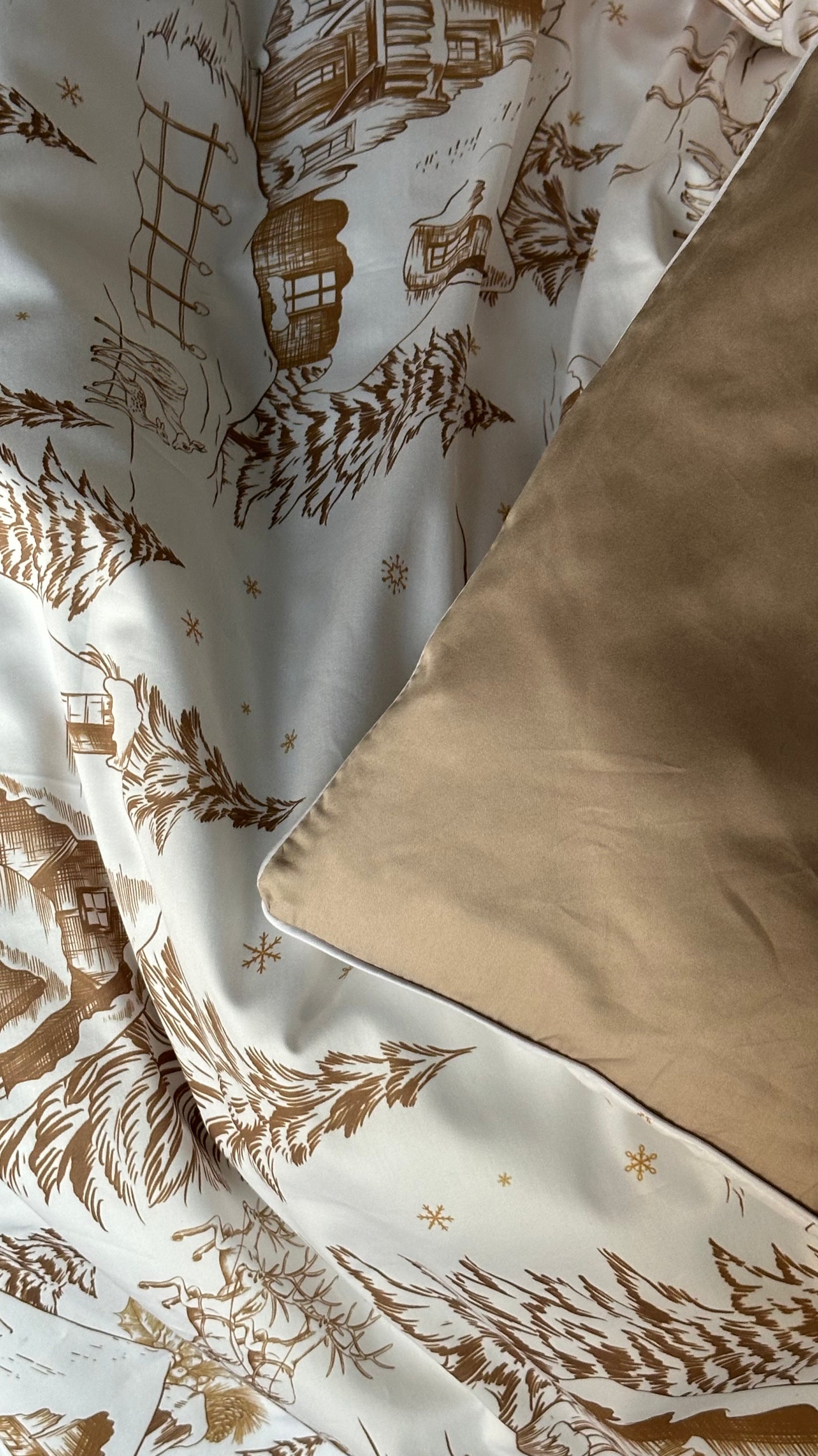 Winter Wonderland gold Bed set