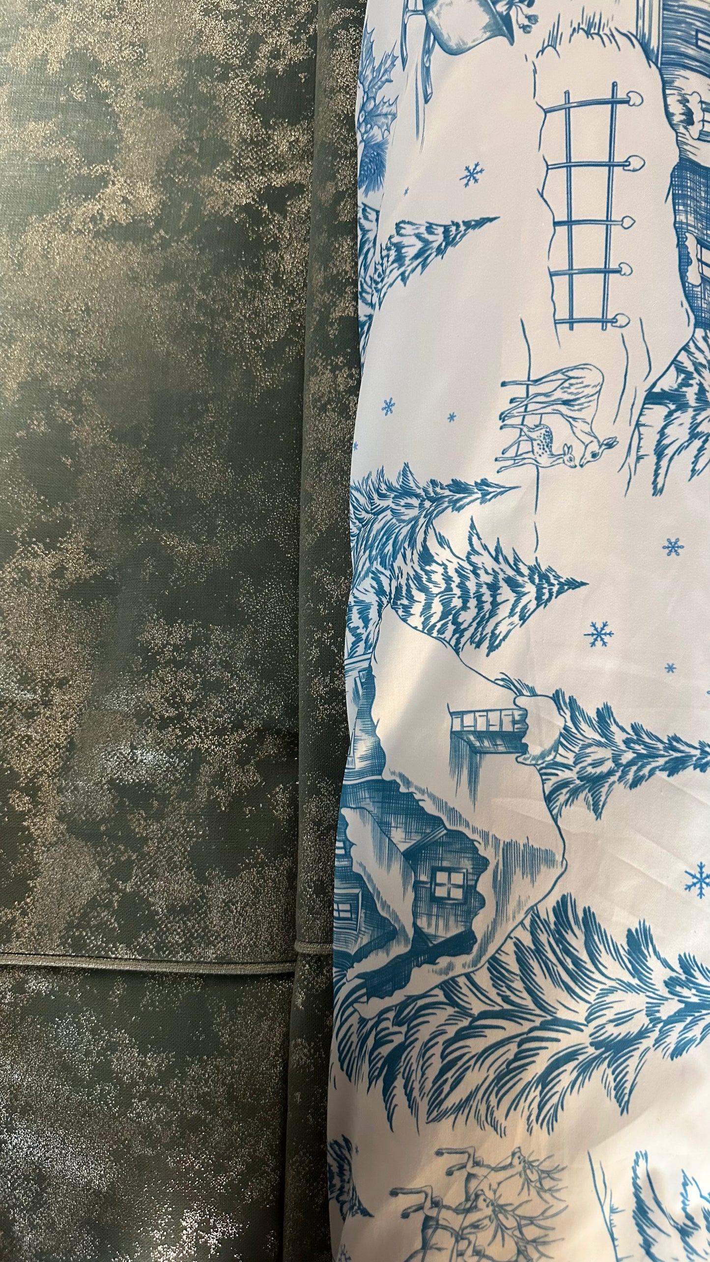 Winter Wonderland blue Bed set