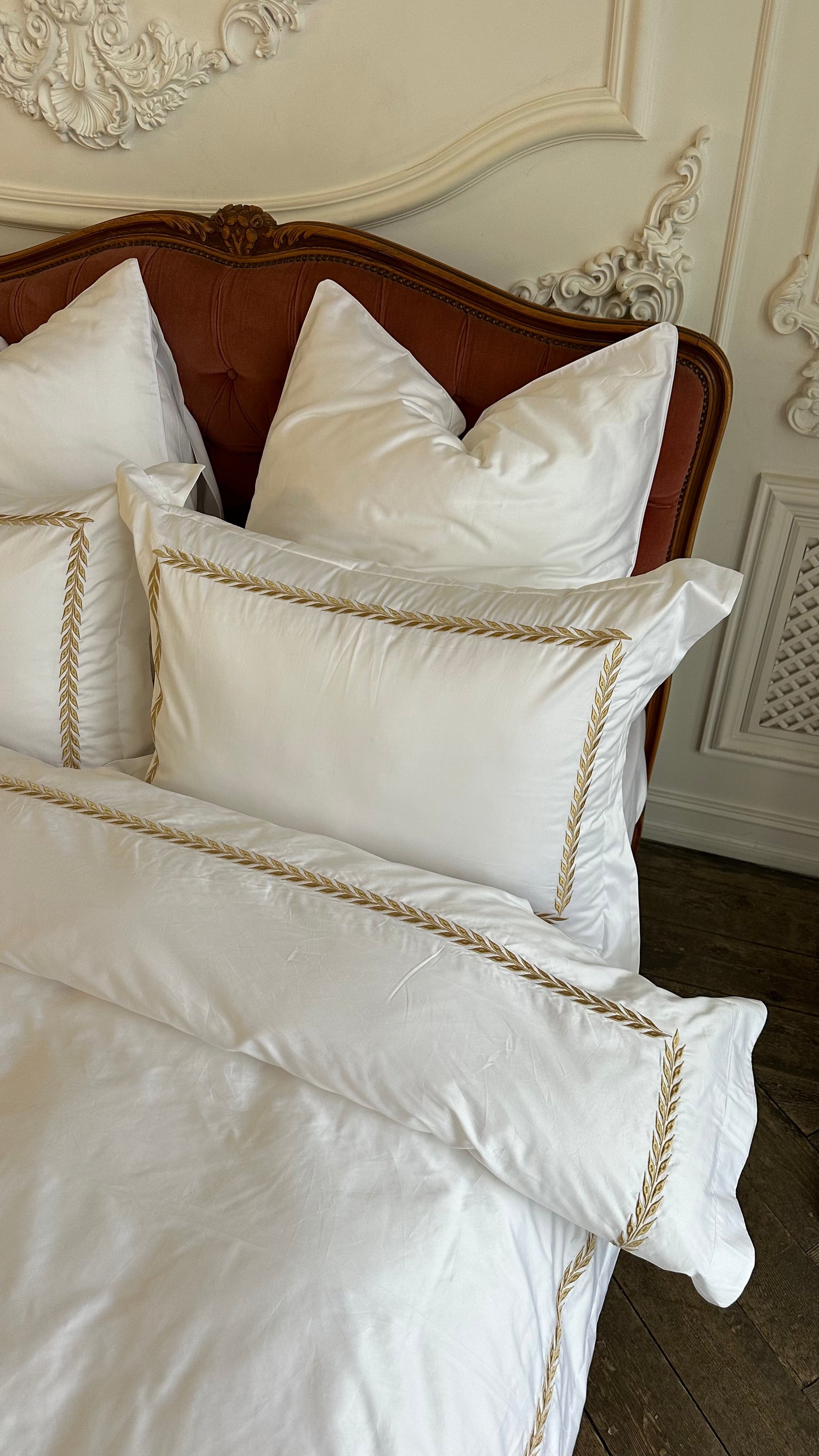 Golden palm Bed set