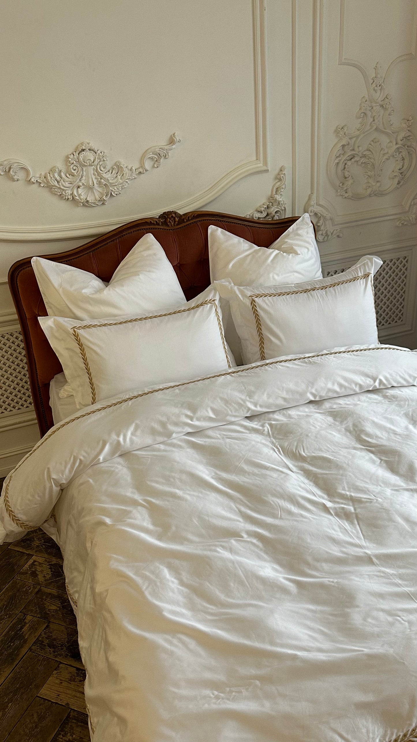 Golden palm Bed set