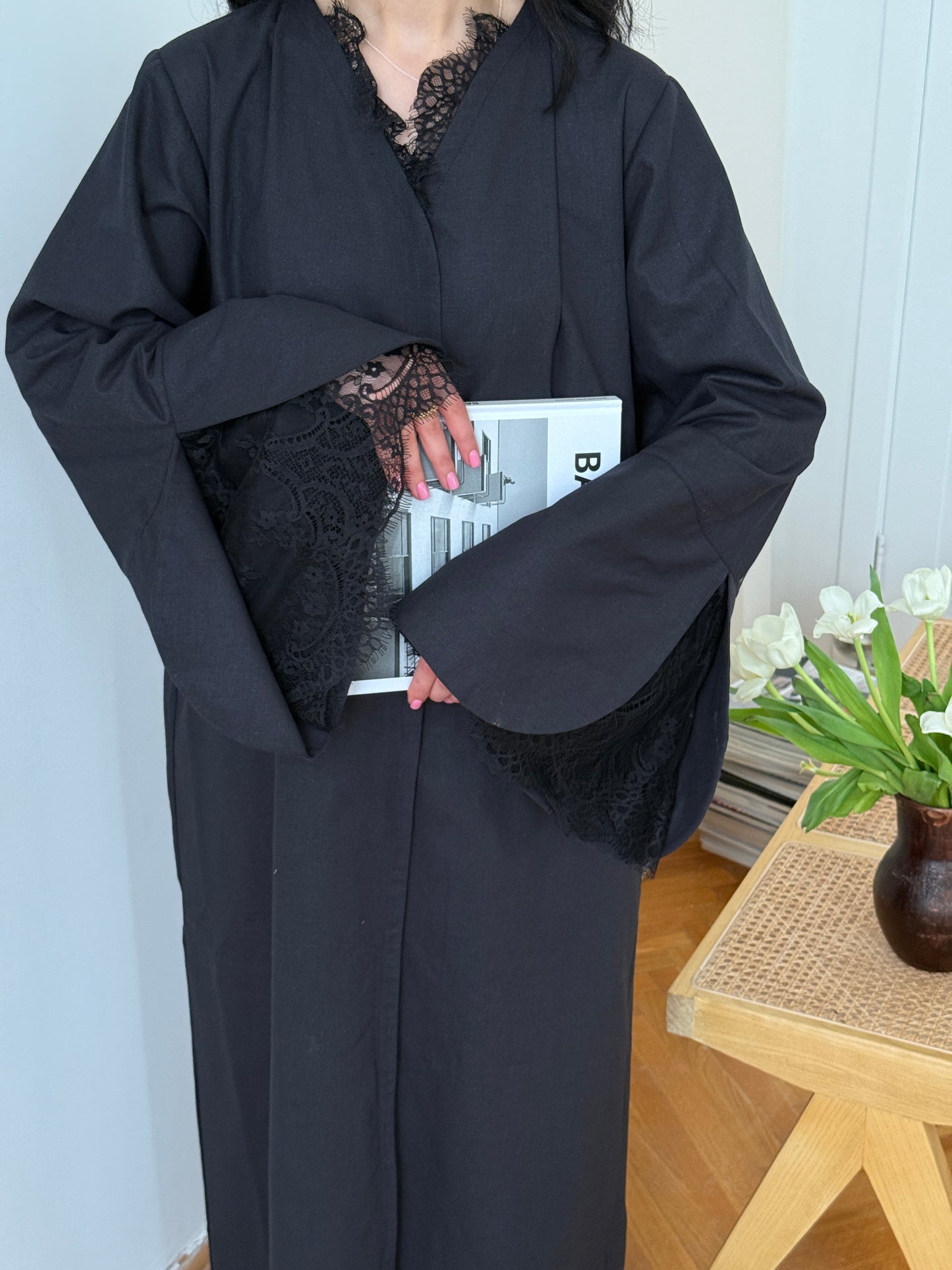 Midnight oud Open abaya