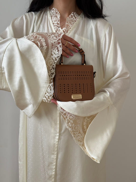 Milk veil Open abaya