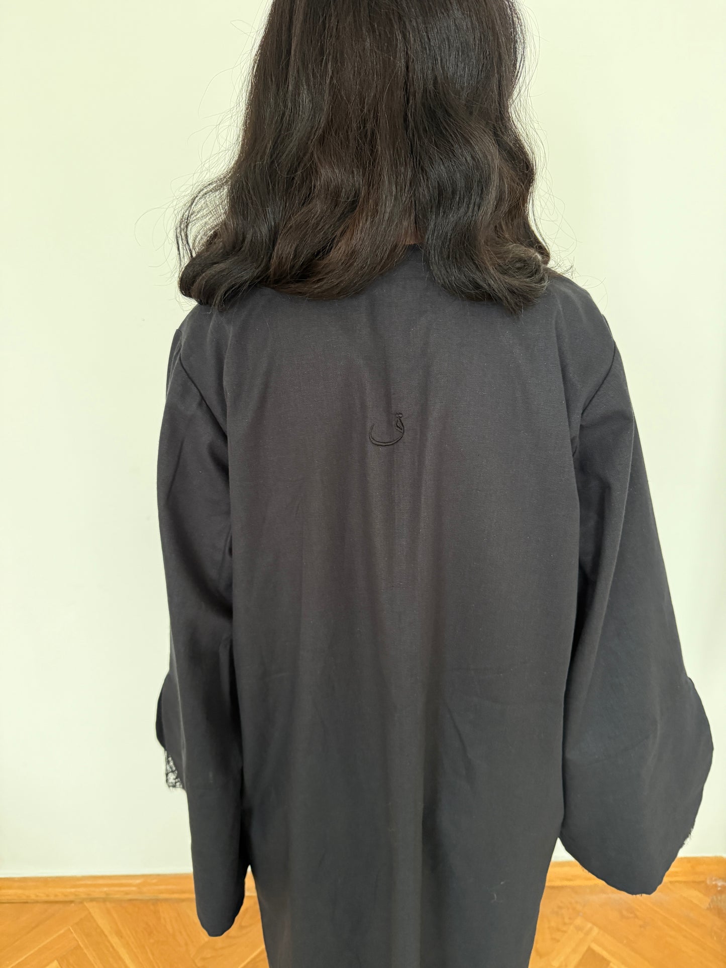 Midnight oud Open abaya