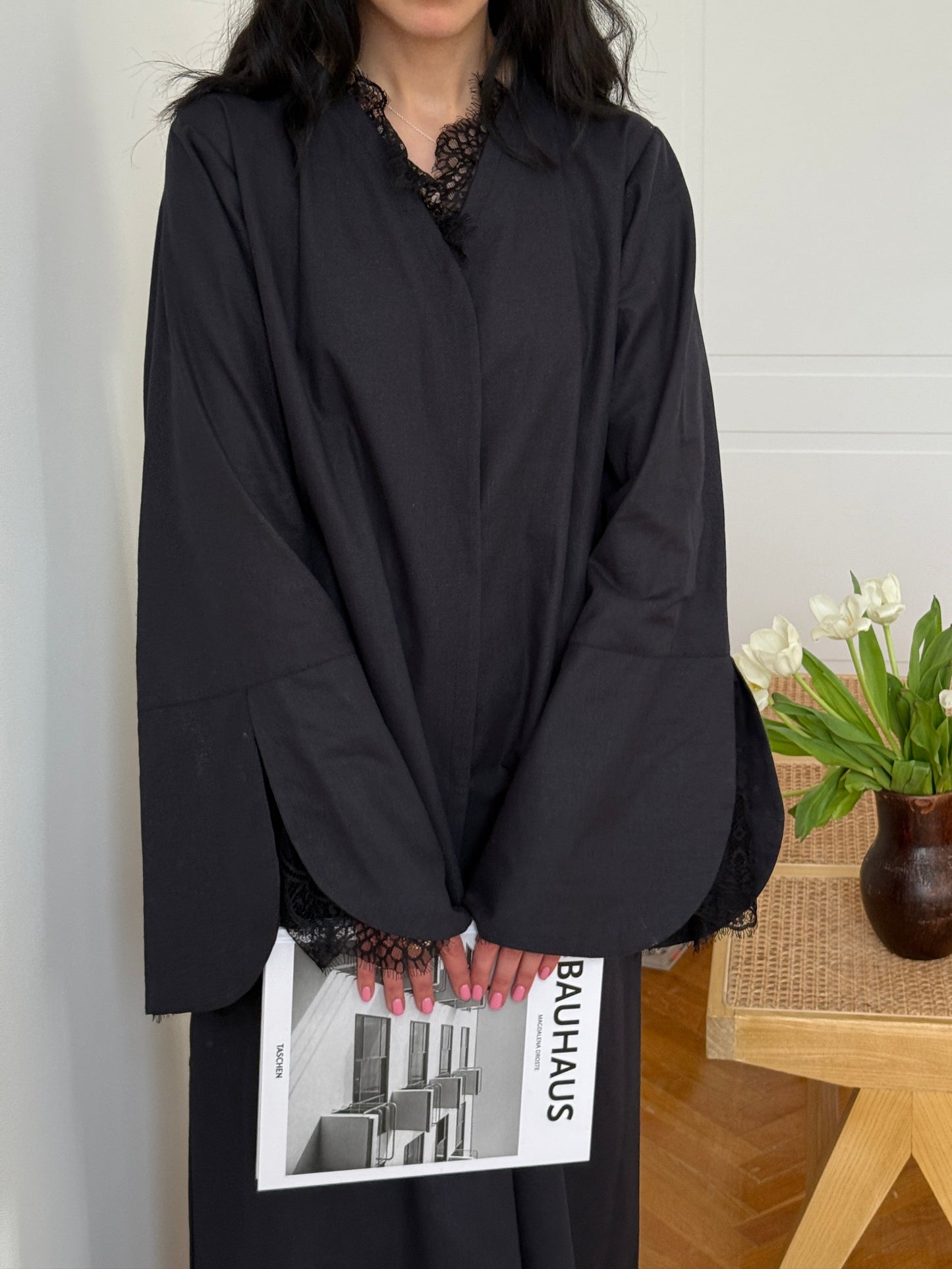 Midnight oud Open abaya