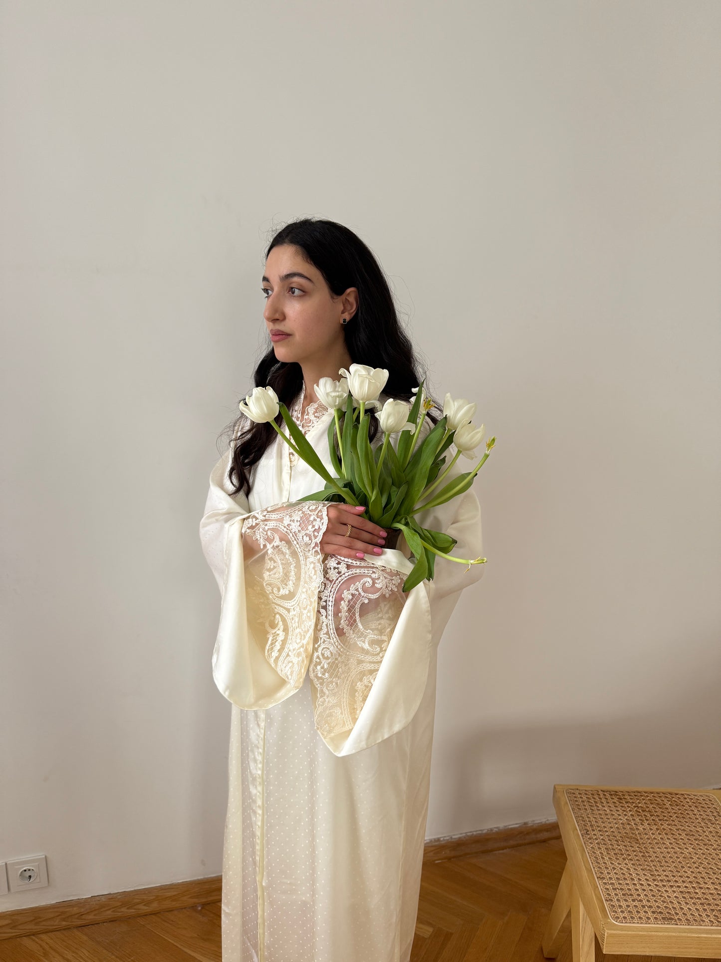 Milk veil Open abaya