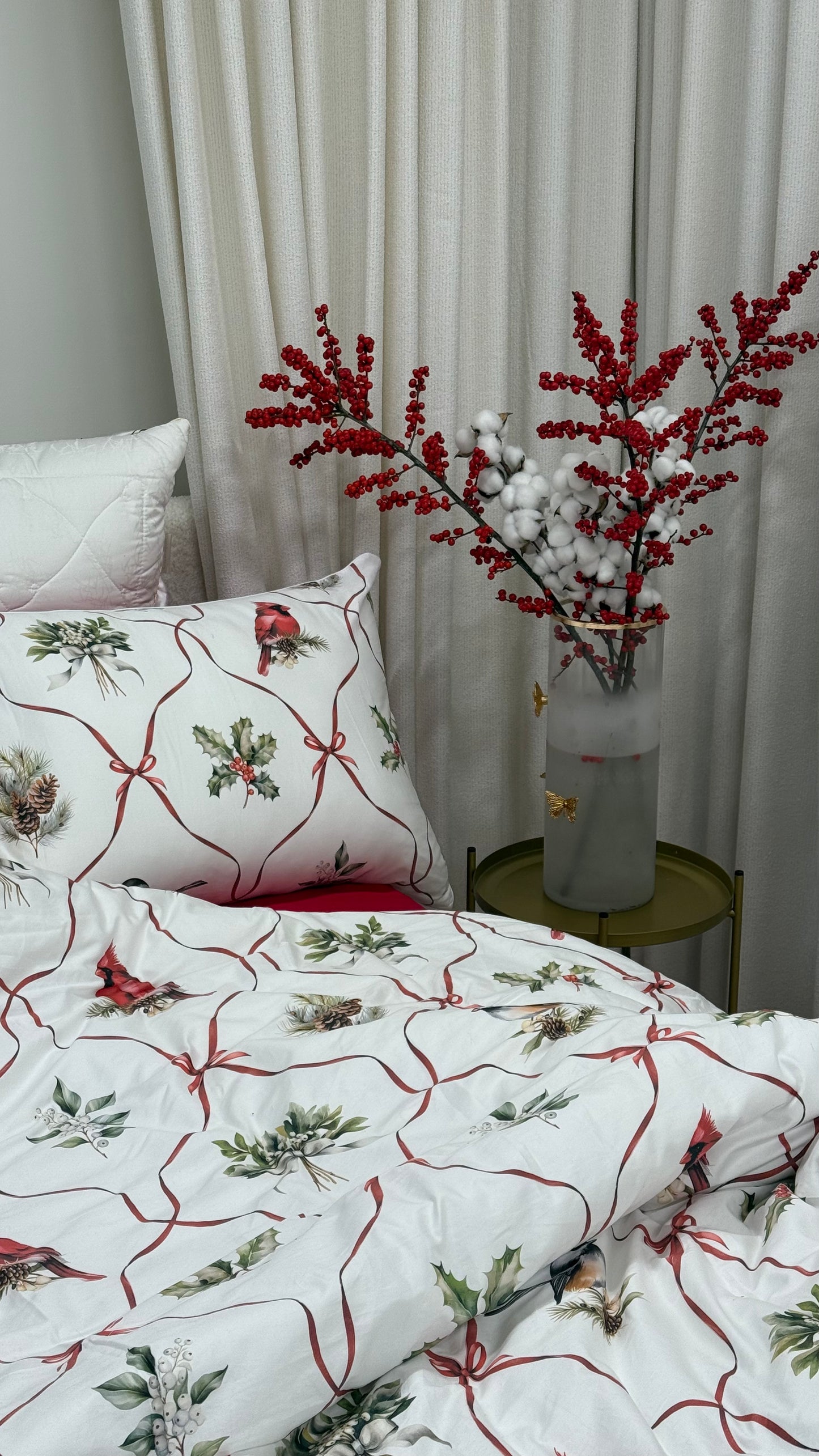 Frosted feathers Bed set