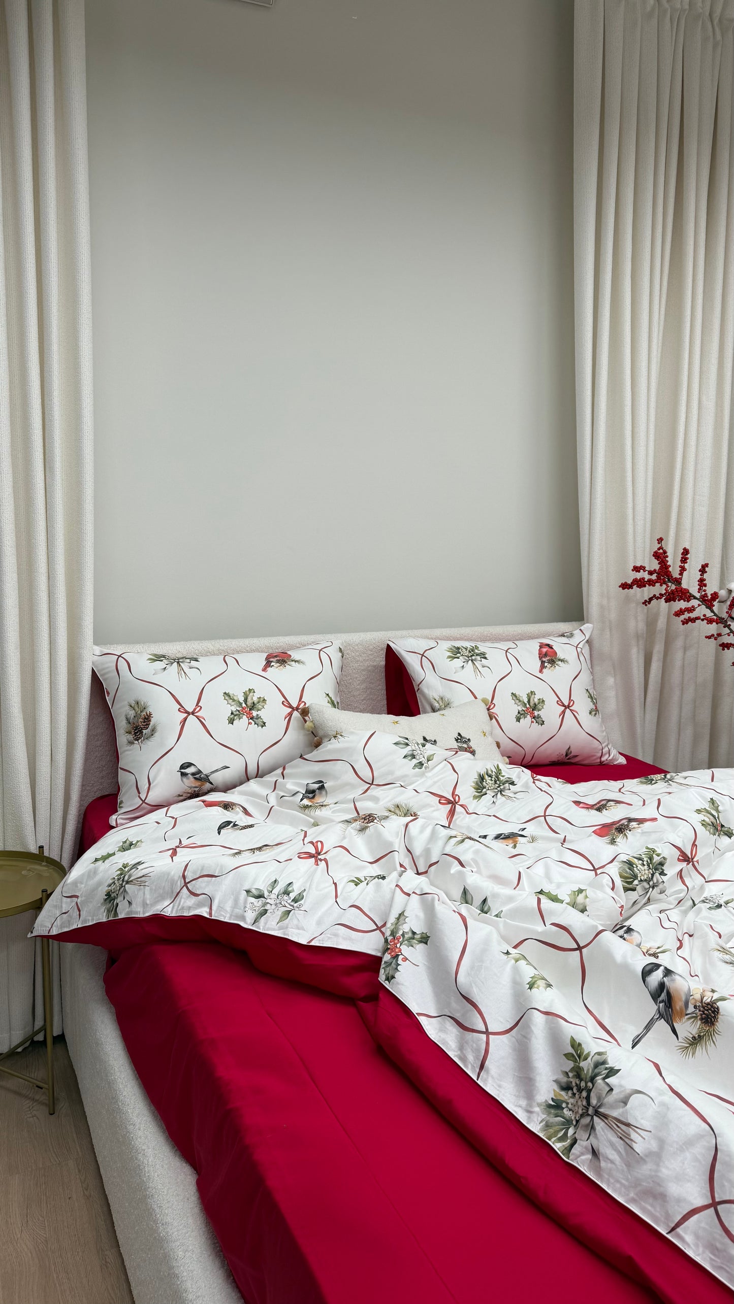 Frosted feathers Bed set