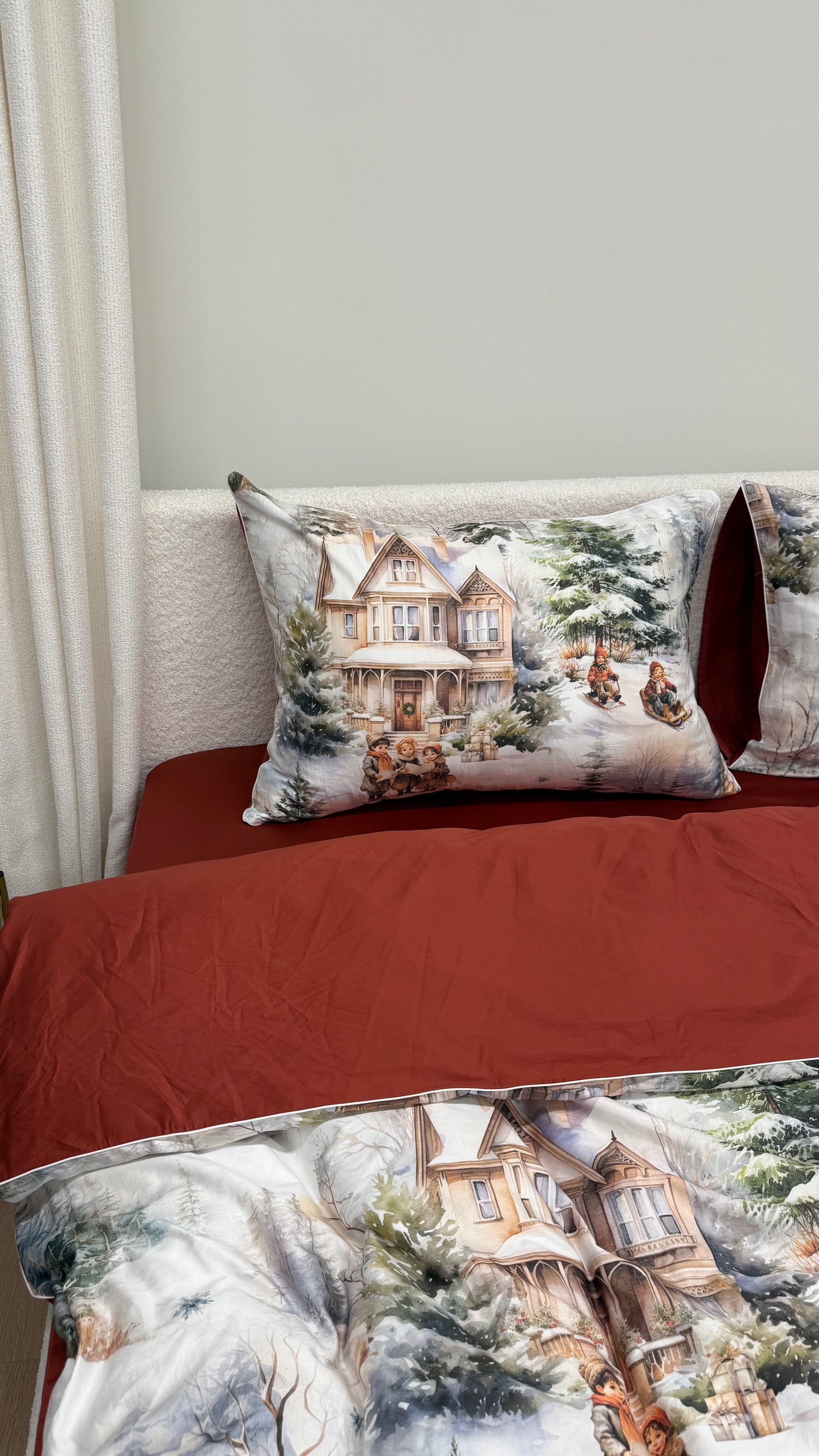 Snowy hollow Bed set