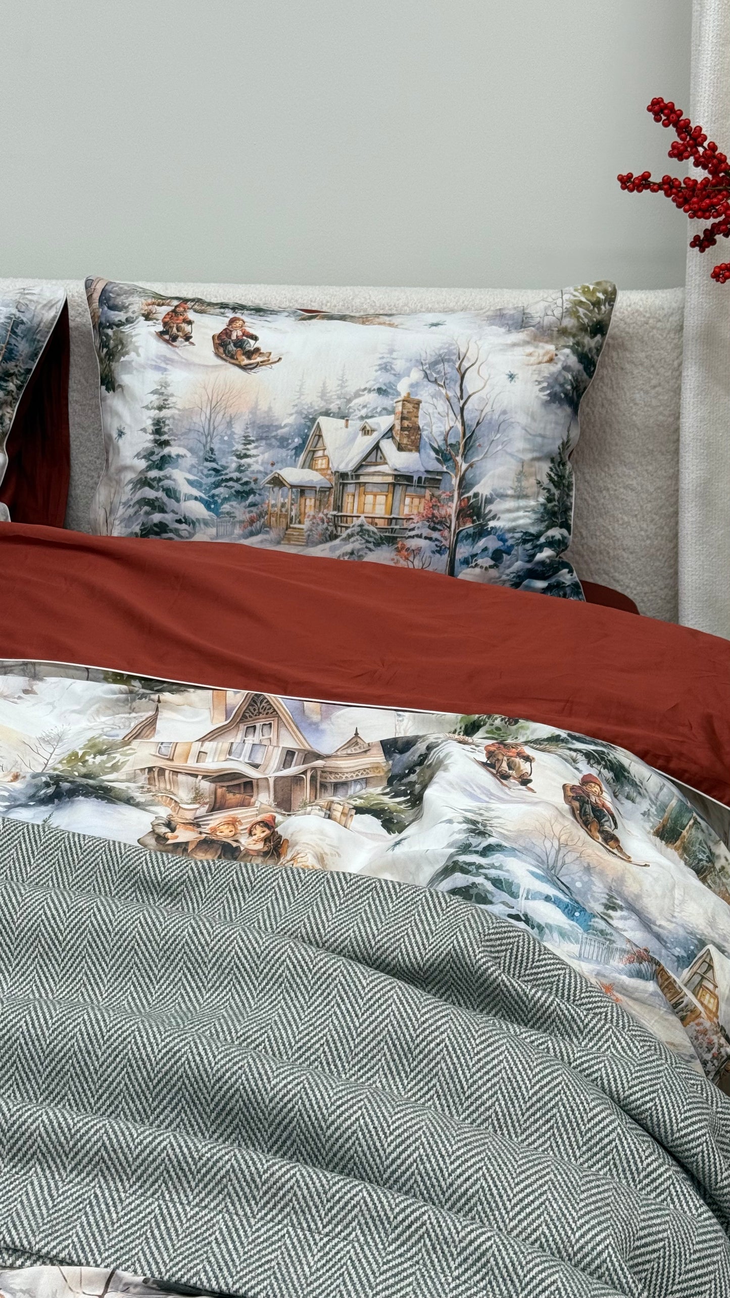 Snowy hollow Bed set