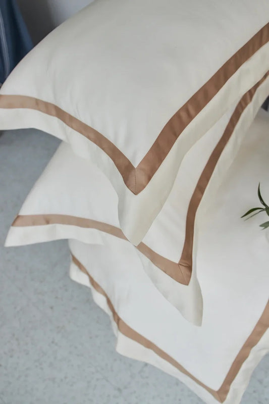Date frame Bed set