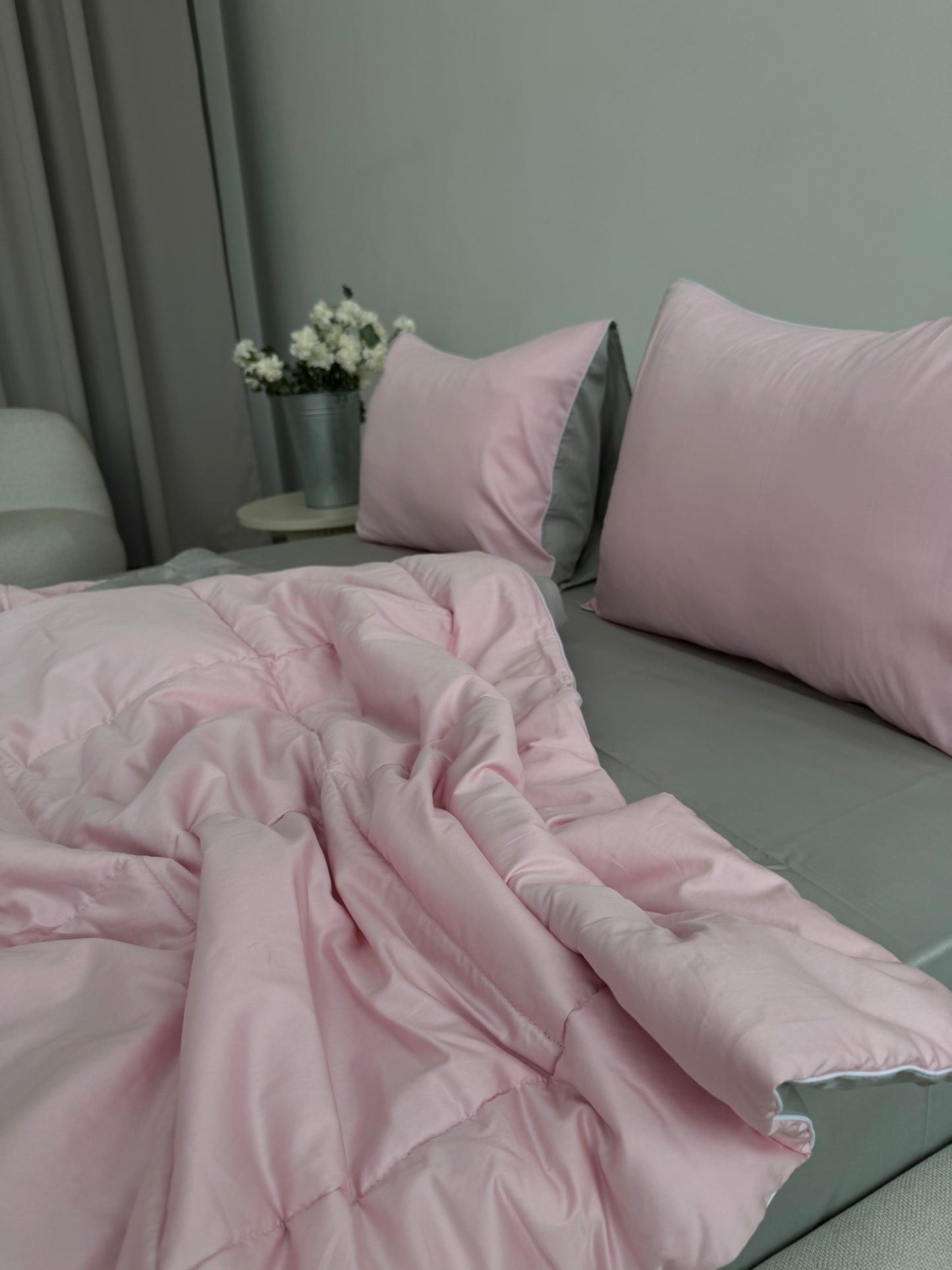 Blush cloud Bed set