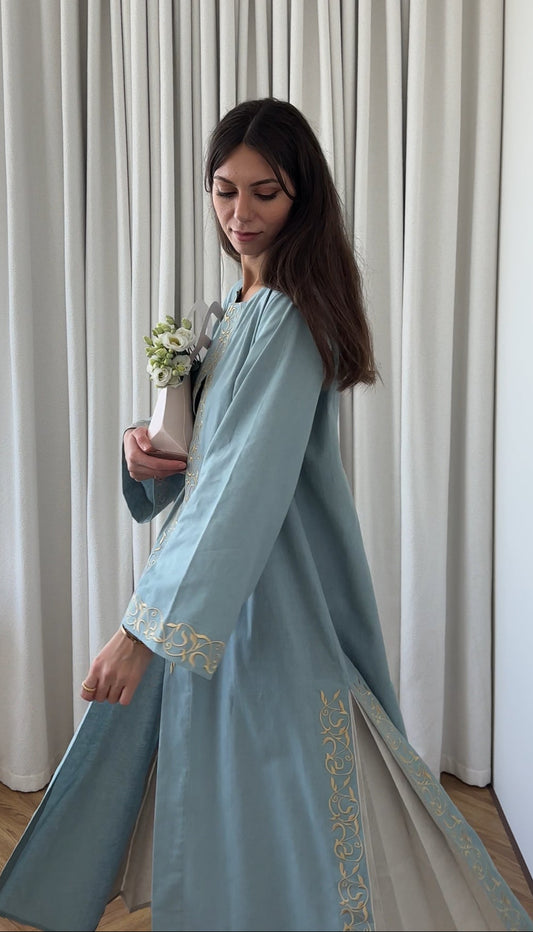 Golden script Open abaya