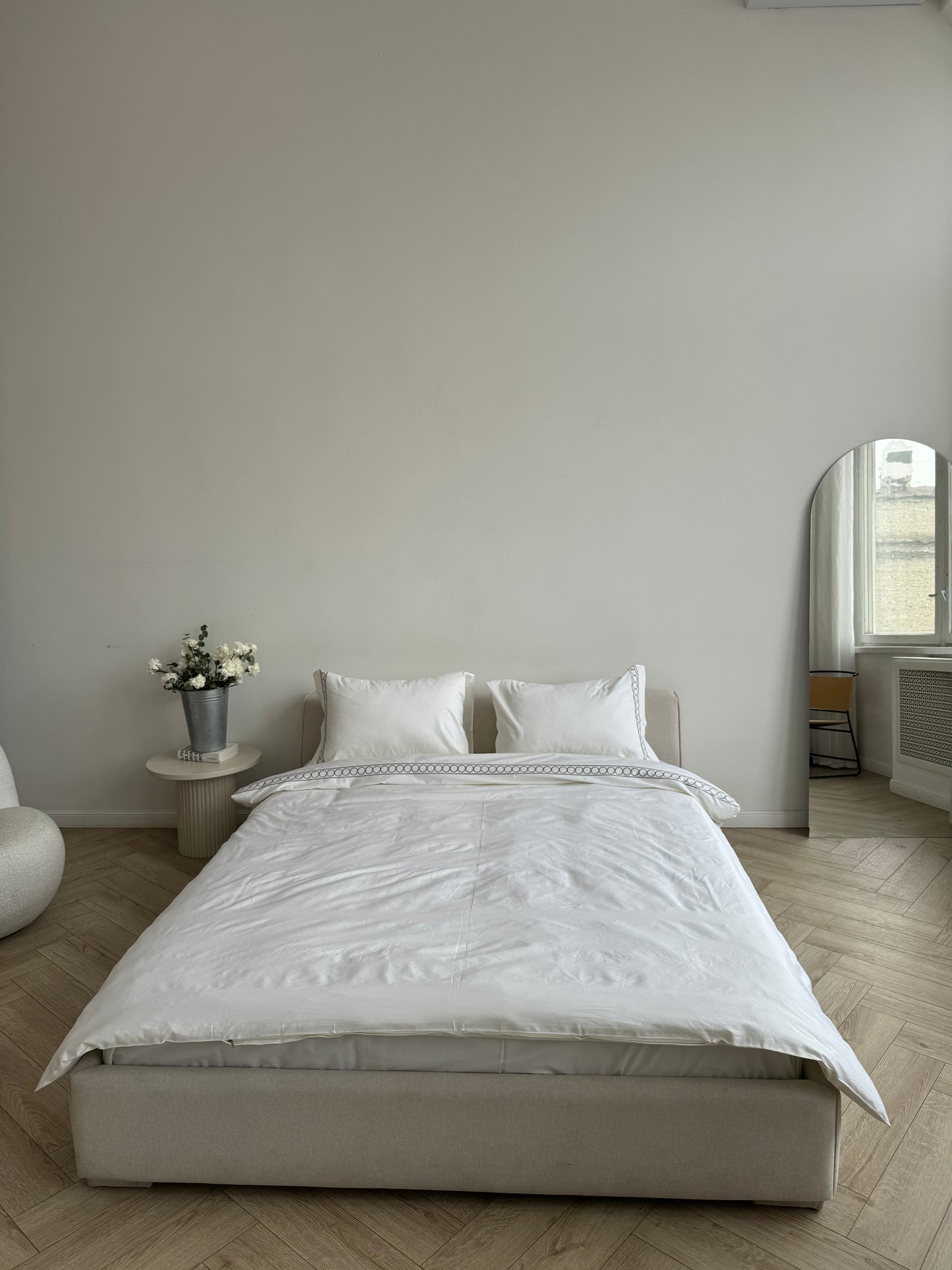Moon line Bed set