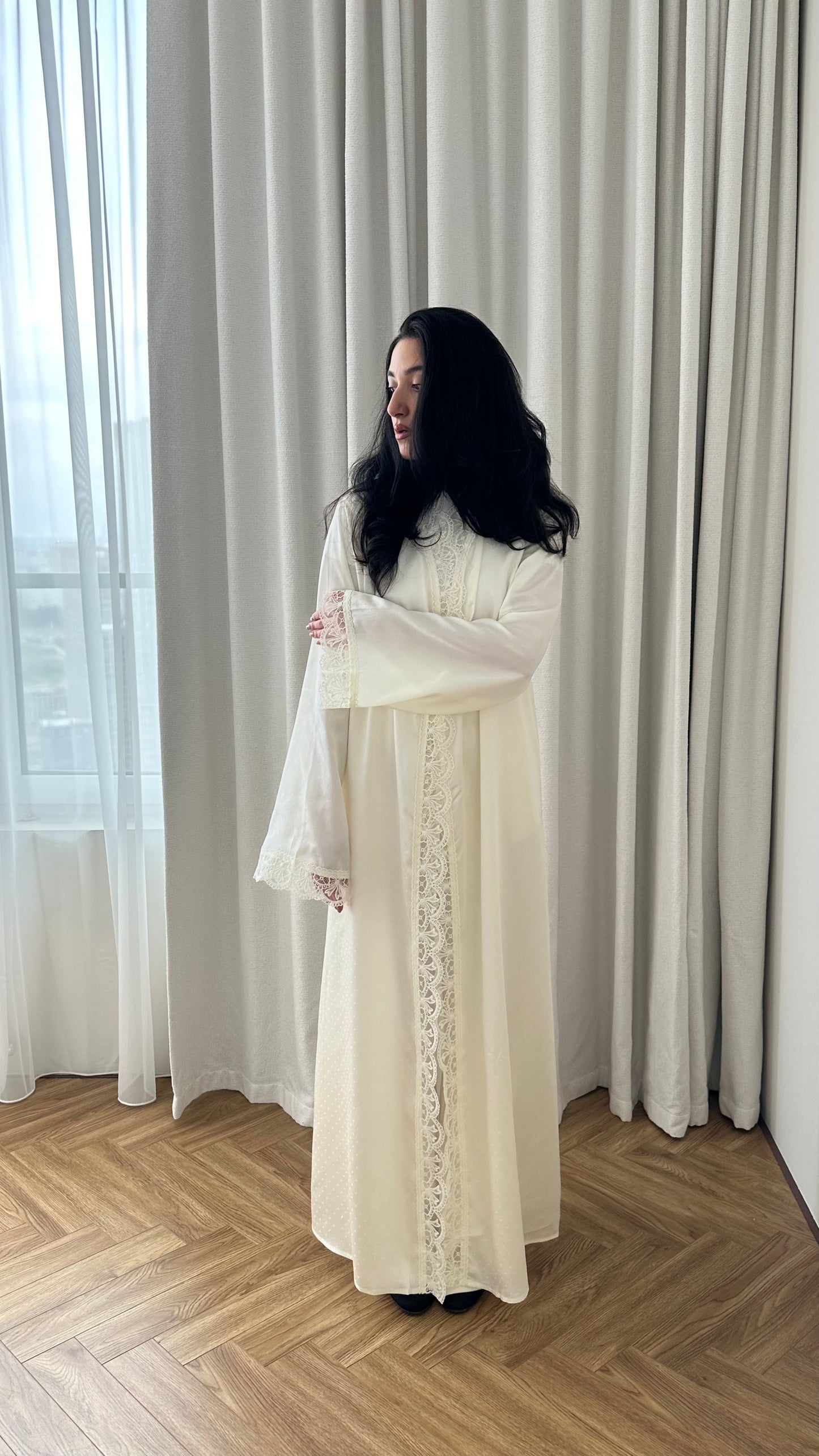 Jasmine pearl Open abaya