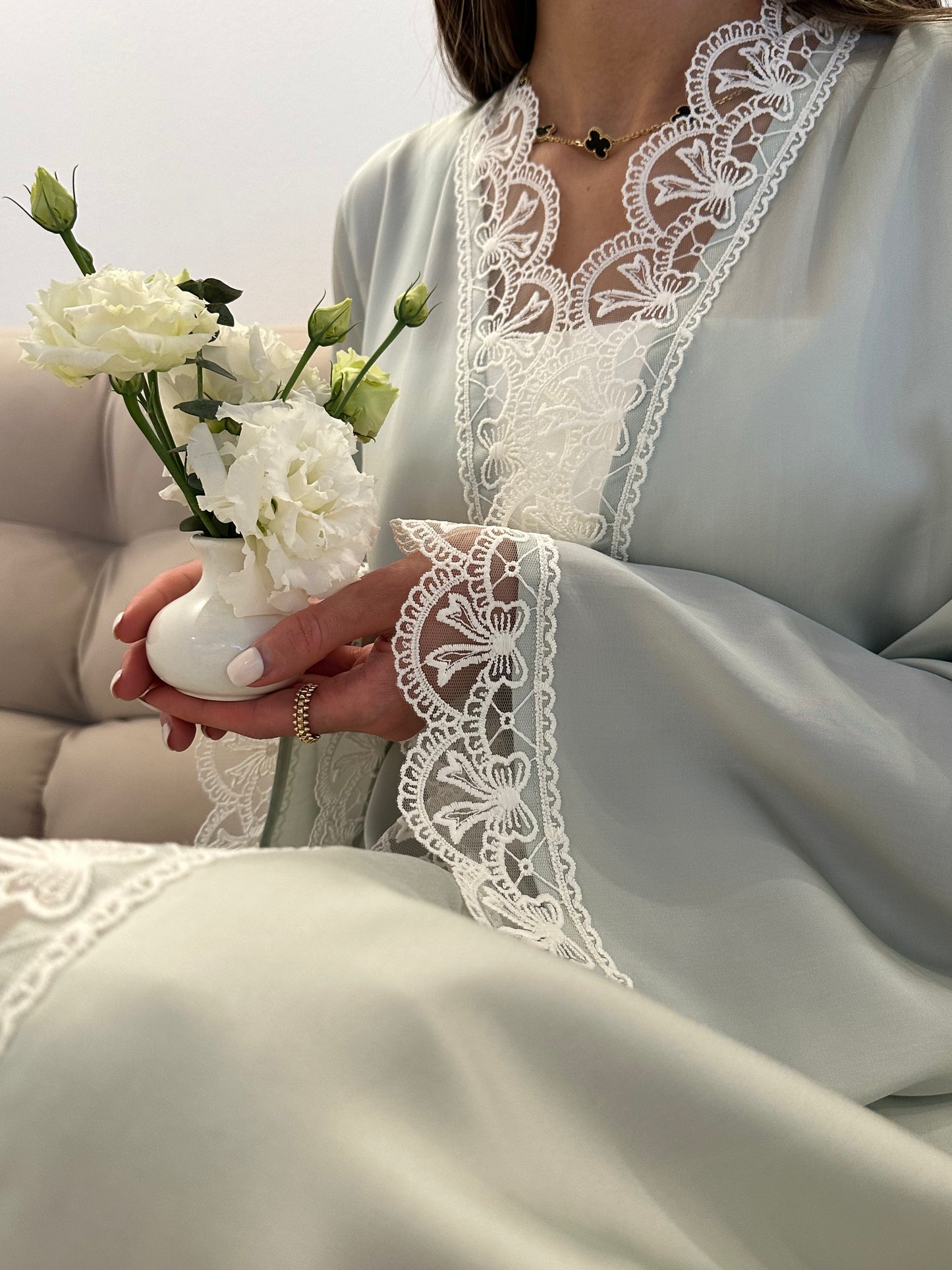 Matcha pearl Open abaya